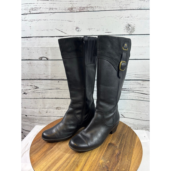 Women's Clarks Black Leather Knee-High Boots Size 9 - Picture 2 of 13